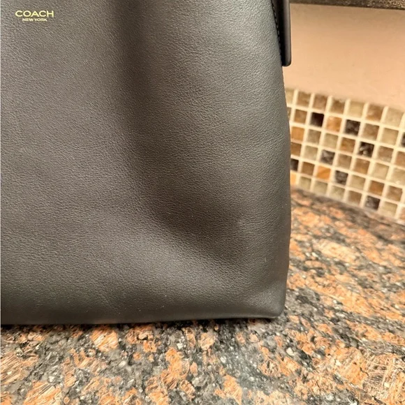 Coach Brooklyn Shoulder Bag 28 - Picture 6 of 8